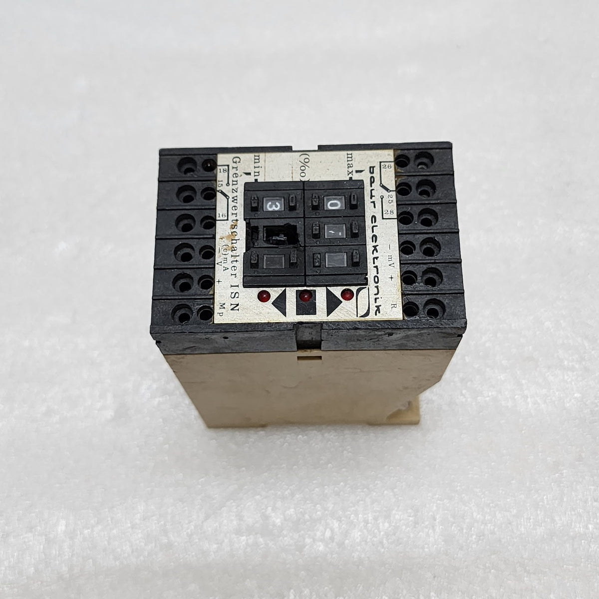 BAUR ELEKTRONIK ISN 42 CONTROLLER 230VAC 4-20mA