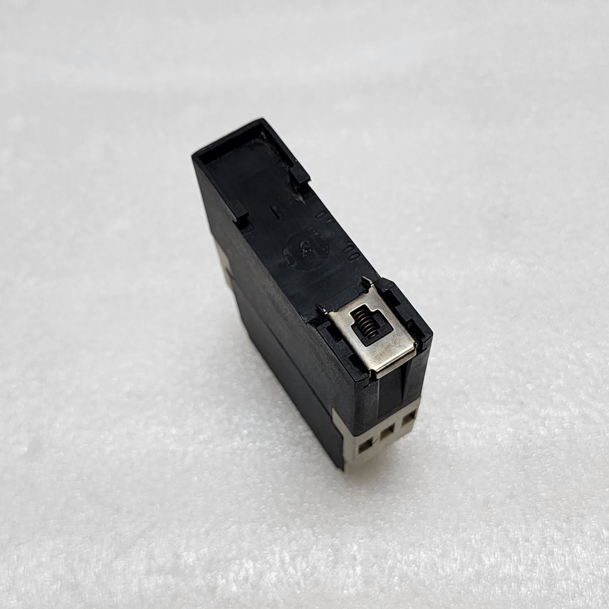 TELEMECANIQUE RE4 TP13BU TIME DELAY RELAY 09972 110-240VAC/24VAC-DC/42-48VAC