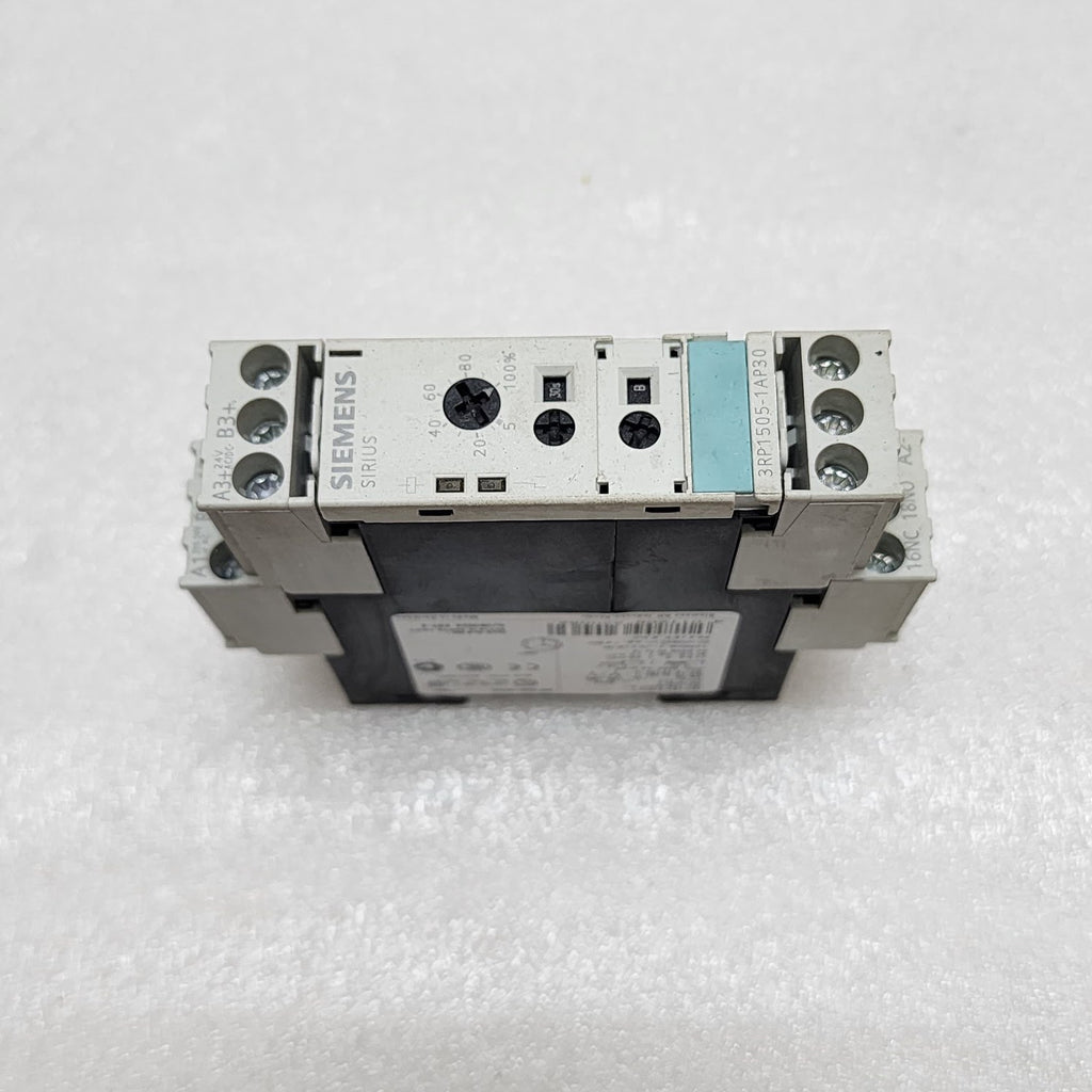 SIEMENS 3RP1505-1AP30 MULTI-FUNCTION TIMER RELAY