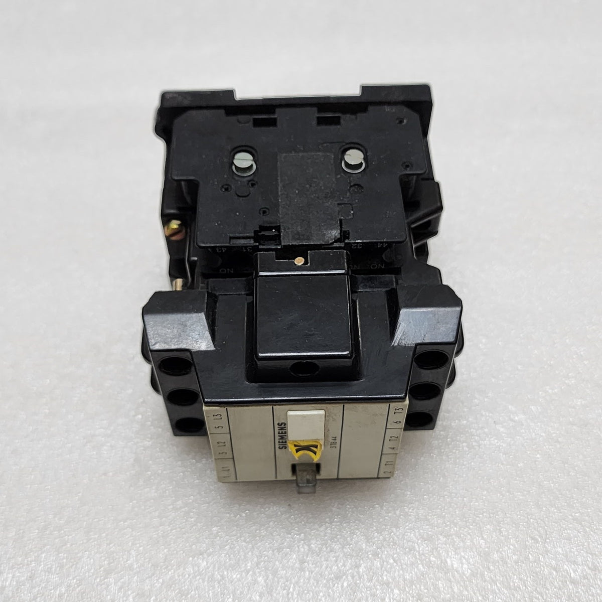 SIEMENS 3TB44 17-0A CONTACTOR