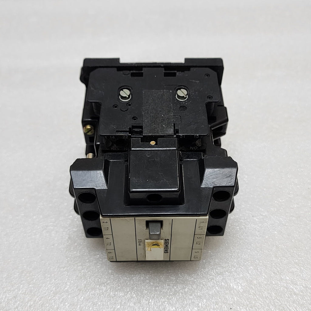 SIEMENS 3TB44 17-0A CONTACTOR