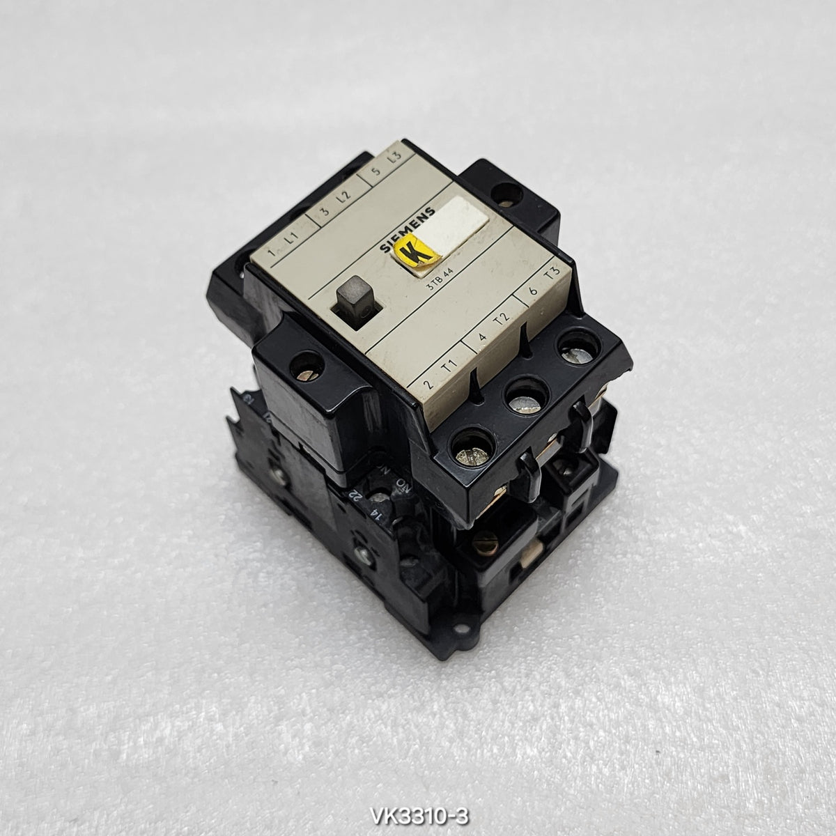 SIEMENS 3TB44 17-0A CONTACTOR