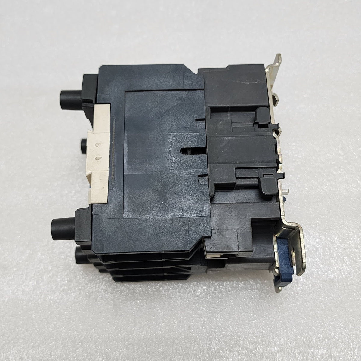 LC1D65008 CONTACTOR COIL VOLTAGE 230V