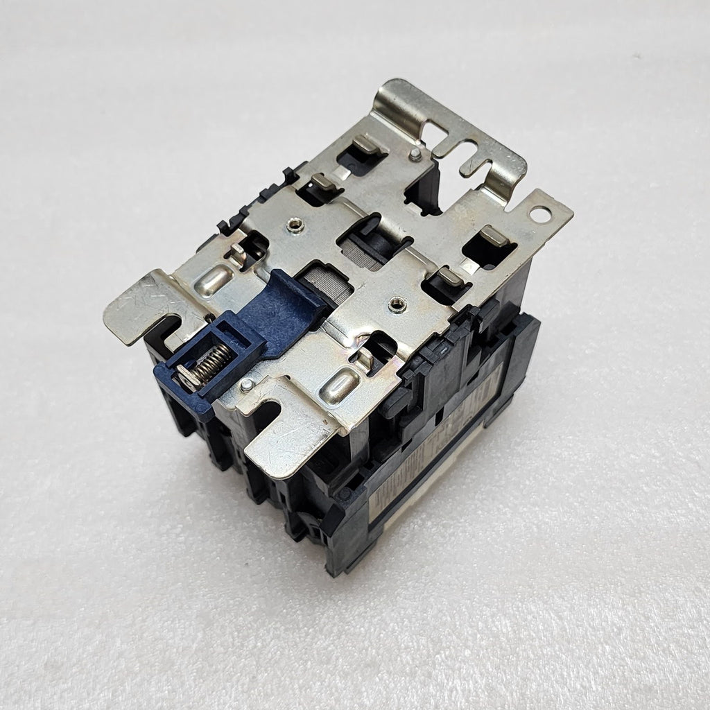 LC1D65008 CONTACTOR COIL VOLTAGE 230V