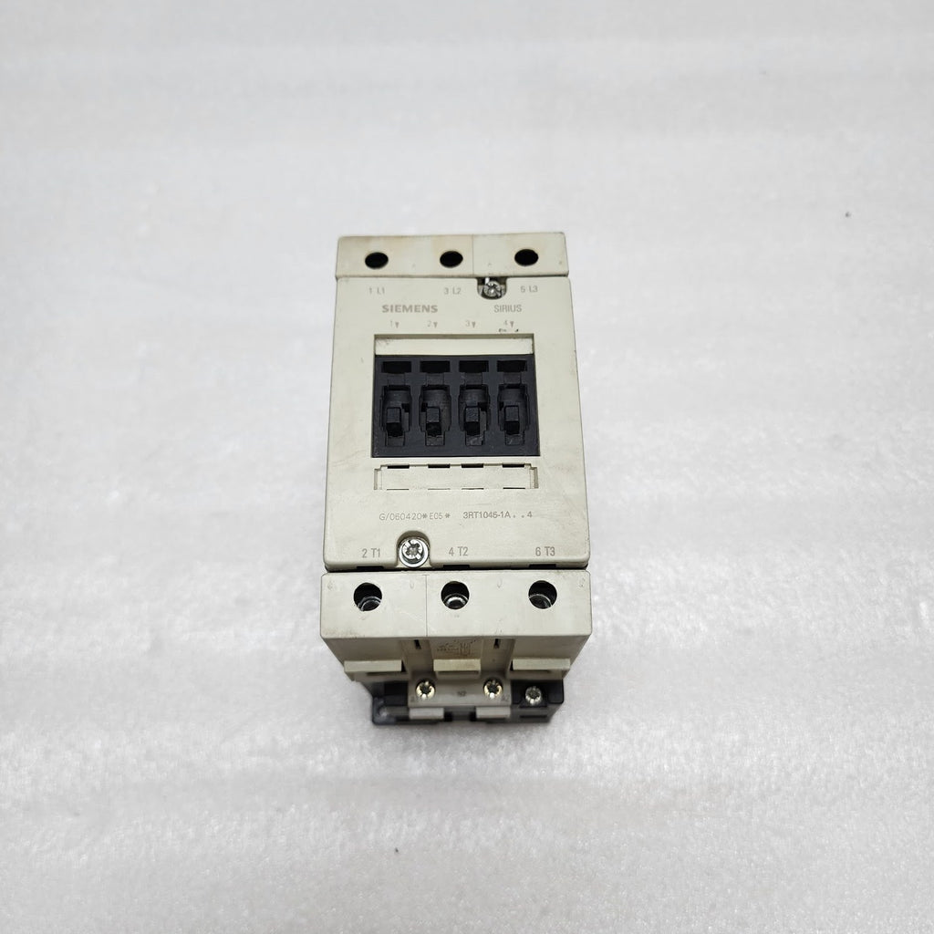 SIEMENS 3RT1045-1A 3-POLE CONTACTOR COIL VOLTAGE 220V