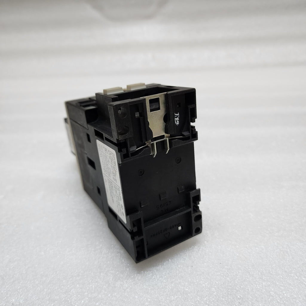 SIEMENS 3RT1035-1AL24 CONTACTOR COIL VOLTAGE 230V AUXILIARY 3RH1921-1HA22