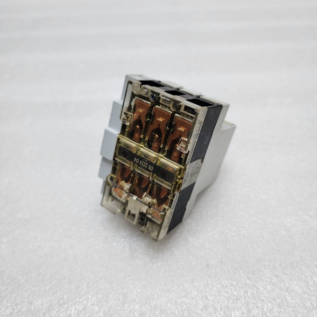 MOELLER PKZM 1-1.6 MOTOR PROTECTIVE CIRCUIT BREAKER NHI 11 AUXILIARY