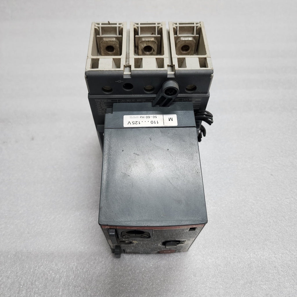 ABB SACE TMAX XTSN 250 MOTOR OPERATOR BREAKER 200A