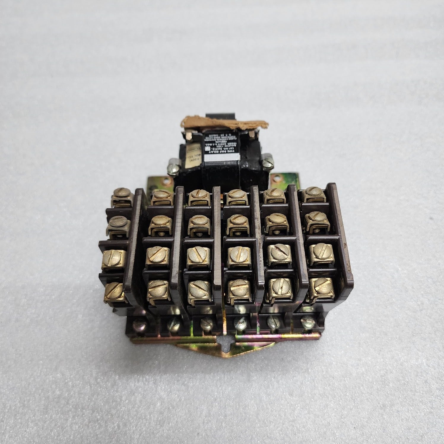 CLARK CONTROL DIVISION 5UF12-2 PMF RELAY 120V 5UF12-2-76