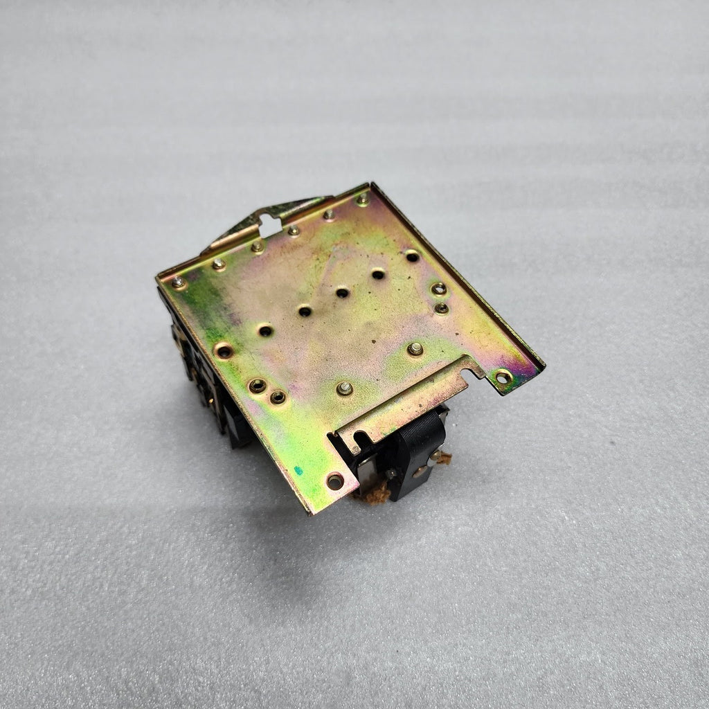 CLARK CONTROL DIVISION 5UF12-2 PMF RELAY 120V 5UF12-2-76