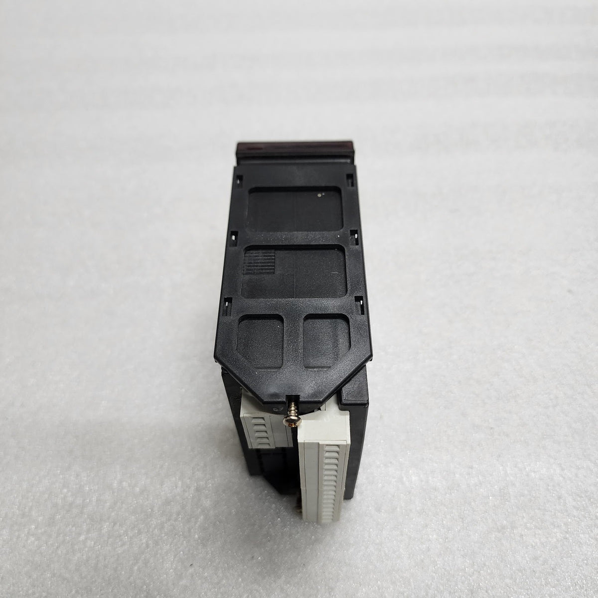 CARLO GAVAZZI MDI 40 PTC CFP.3.2.A.XX.IX 9-32VDC