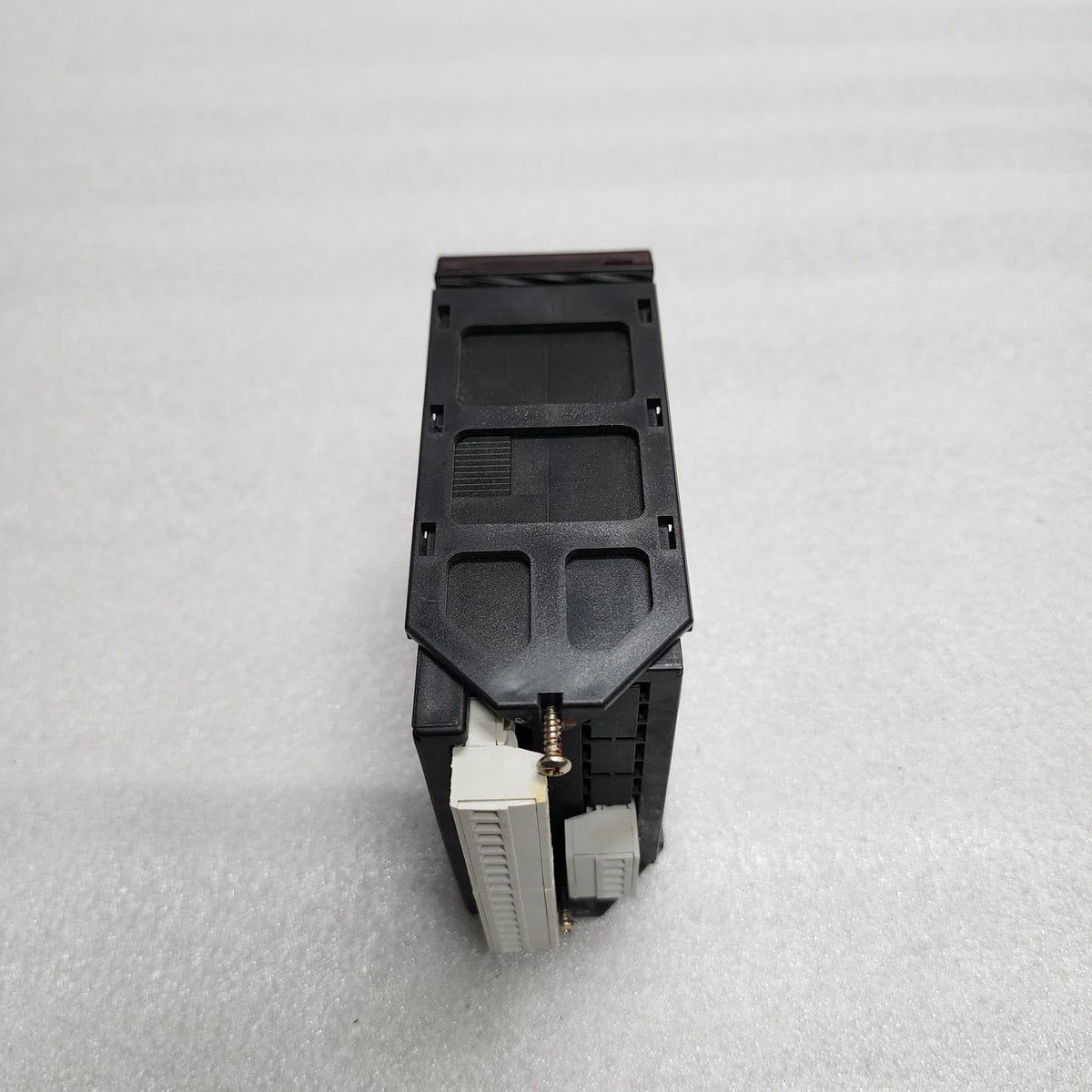 CARLO GAVAZZI MDI 40 PTC CFP.3.2.A.XX.IX 9-32VDC