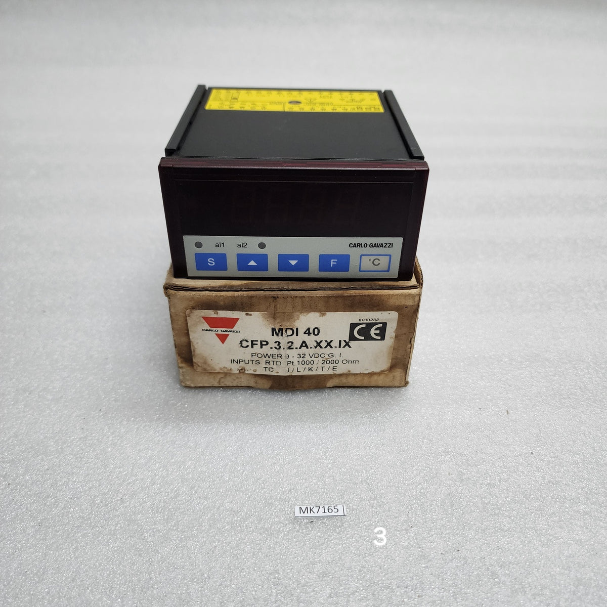CARLO GAVAZZI MDI 40 PTC CFP.3.2.A.XX.IX 9-32VDC