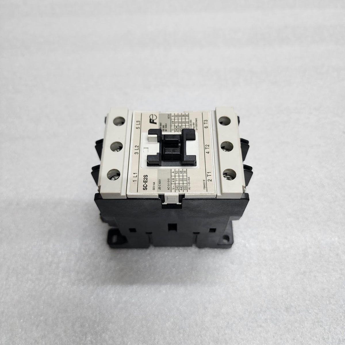 FUJI ELECTRIC SC-E2S MAGNETIC CONTACTOR SE51AA 100-120V