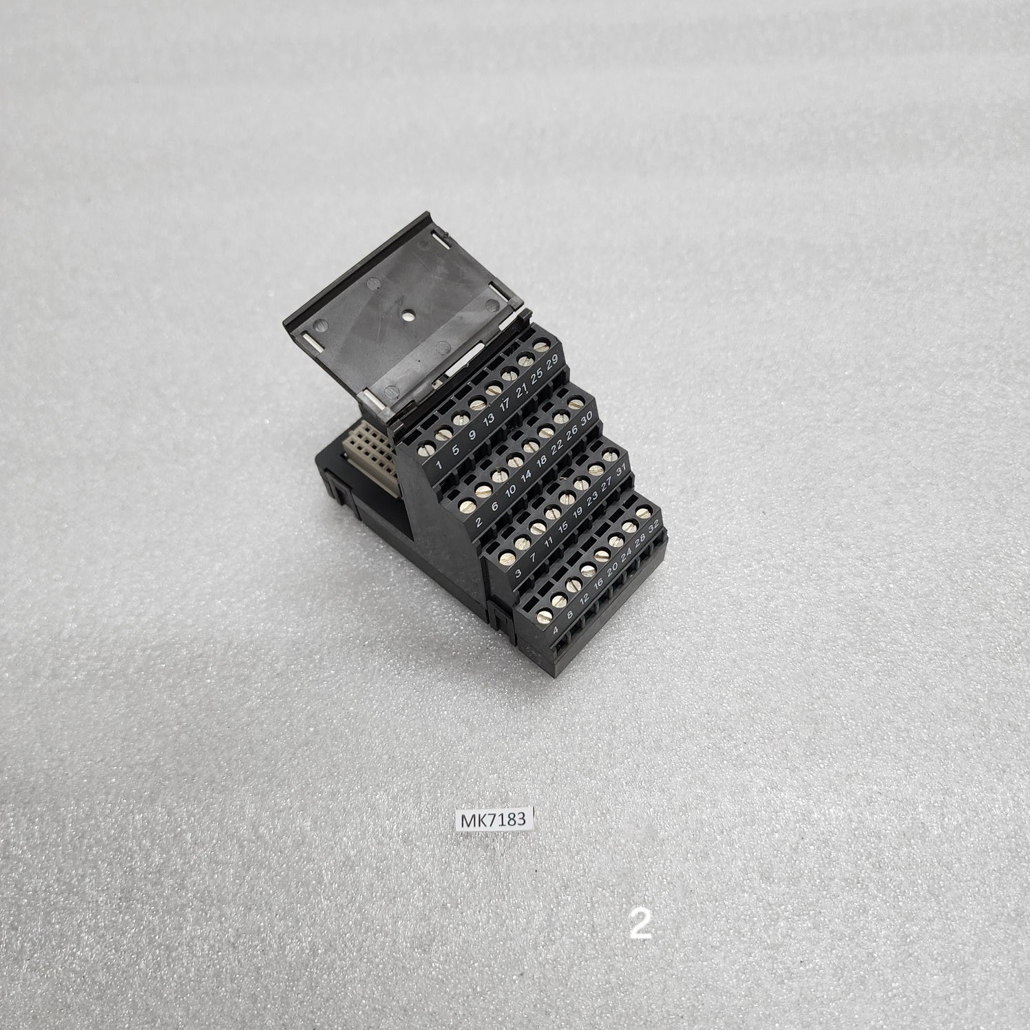 FISHER-ROSEMOUNT KJ4001X1-CJ1 32-CHANNEL TERMINAL BLOCK 12P1902X032