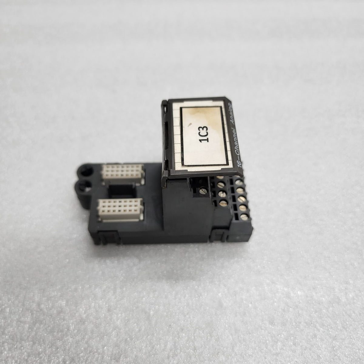 FISHER-ROSEMOUNT KJ3223X1-EA1 16-CHANNEL ANALOG TERMINAL BLOCK 12P2867X022 REV E