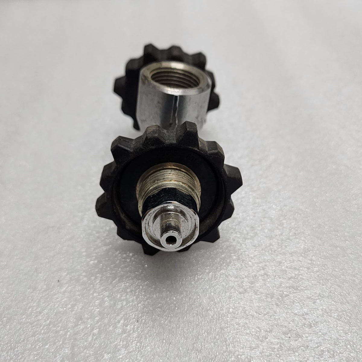AUER 0156/300 COMPOSITE BOTTLES ATTACHMENT D4075818