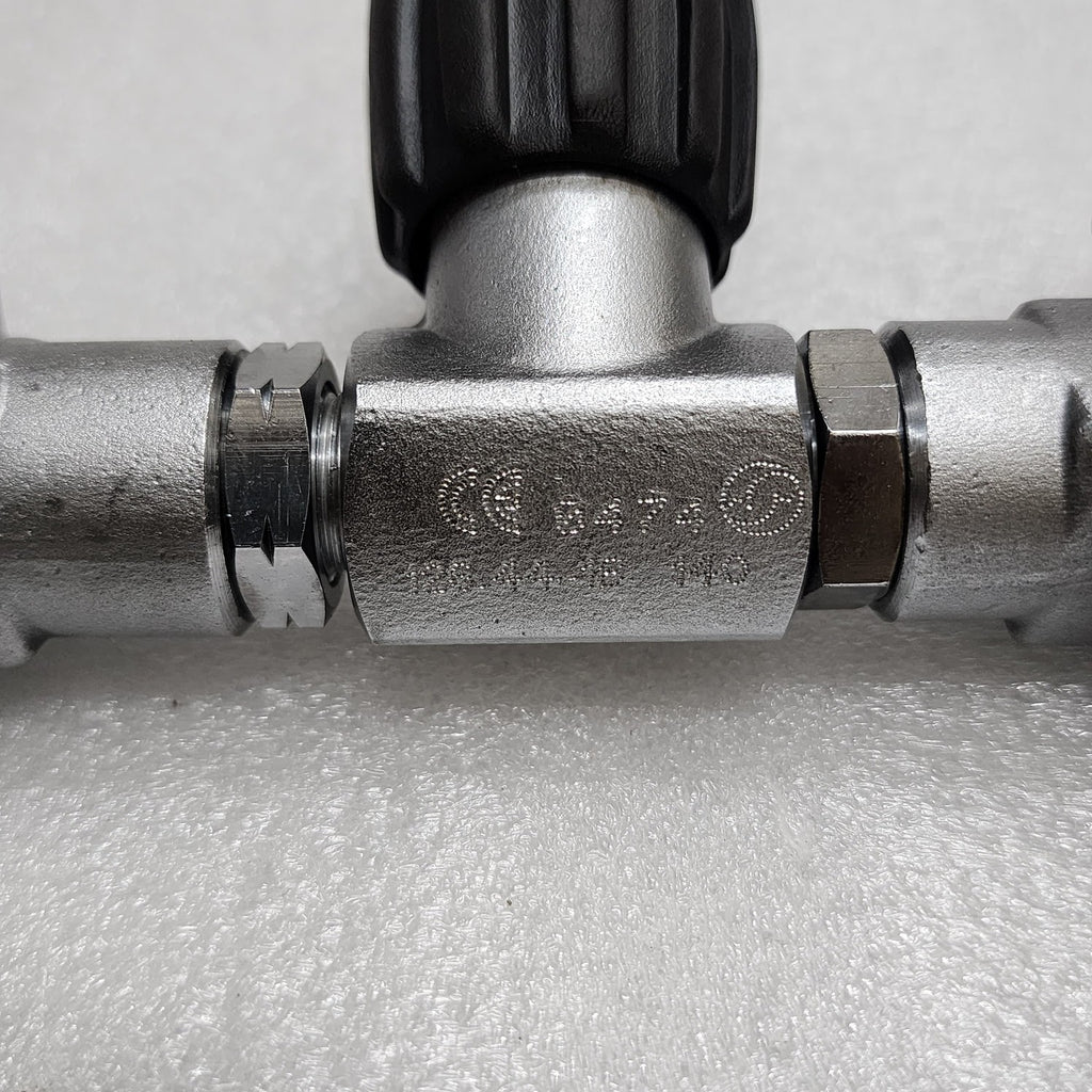 DOUBLE TANK MANIFOLD M25-300 DIVING CYLINDER VALVE 300 BAR
