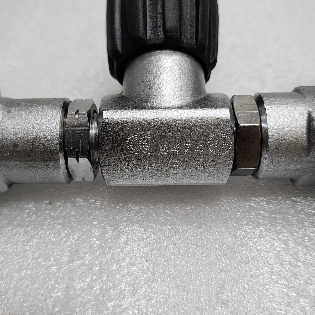 DOUBLE TANK MANIFOLD M25-300 DIVING CYLINDER VALVE 300 BAR