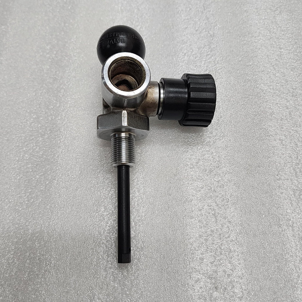 DRAGER AUSTRALIAN BREATHING AIR CYLINDER VALVE 300 BAR THREAD M18