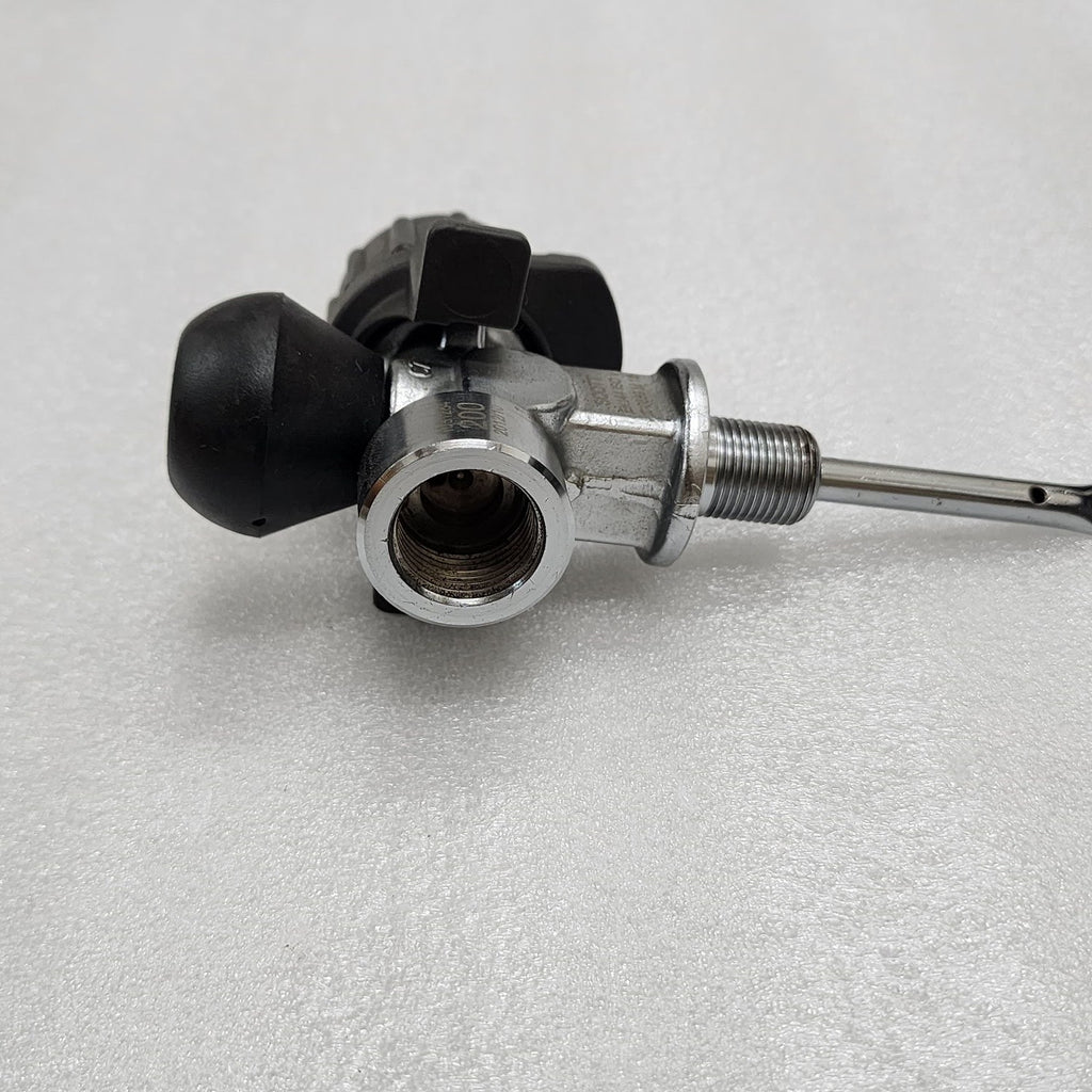 SCOTT SCBA SAFETY CYLINDER VALVE 200 BAR