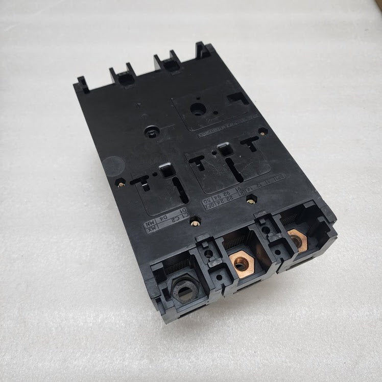 MERLIN GERIN COMPACT C250N 3-POLE CIRCUIT BREAKER C250NHL-D250