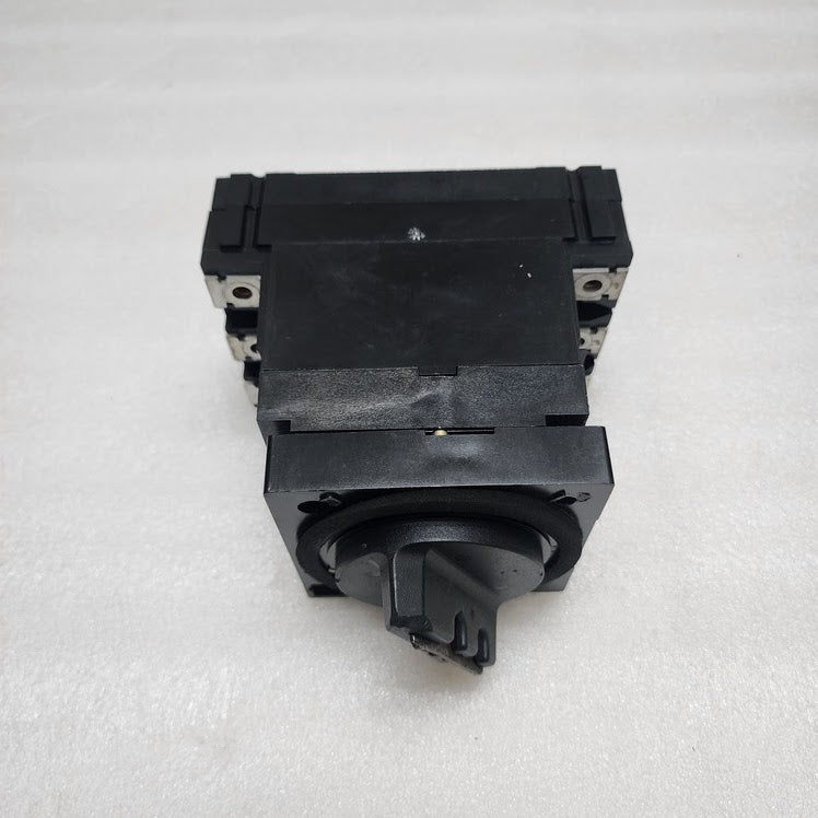 MERLIN GERIN C125-NL MA 3-POLE CIRCUIT BREAKER 80A