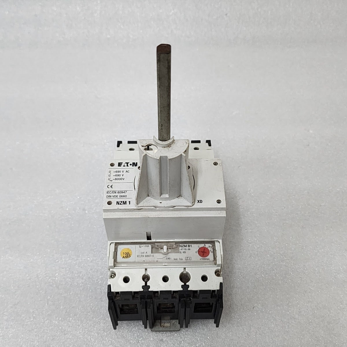 EATON NZM 1 3-POLE CIRCUIT BREAKER NZM B1 100A