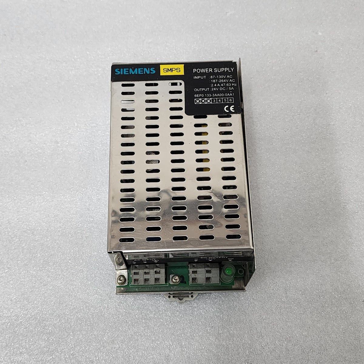 SIEMENS 6EP0 133-3AA00-0AA1 POWER SUPPLY 24VDC 5A