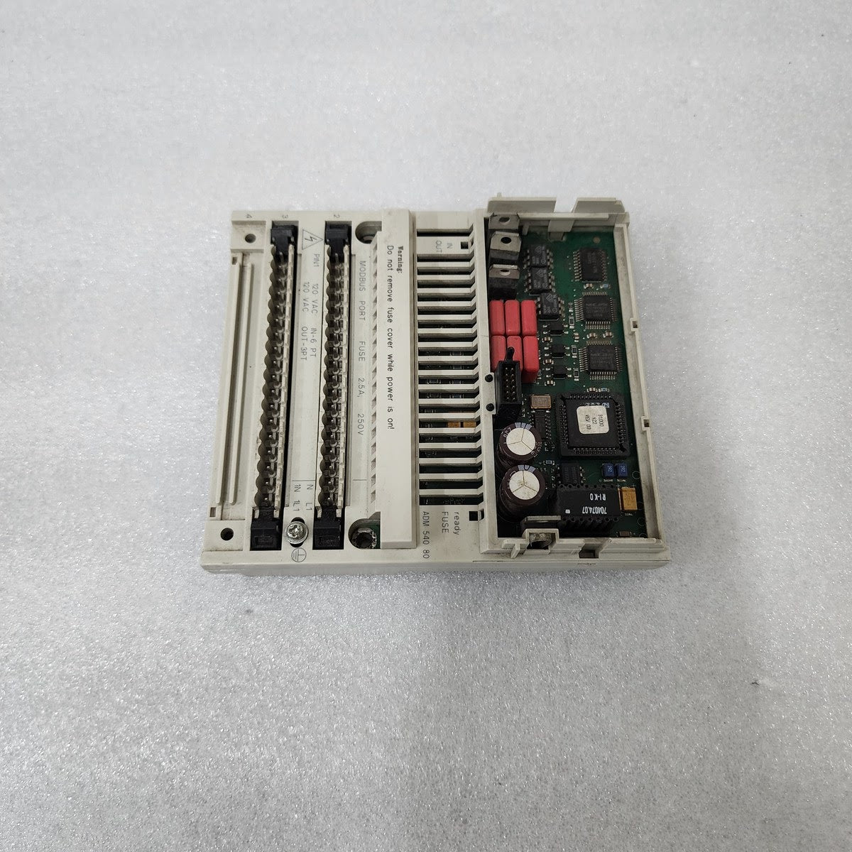 SCHNEIDER AUTOMATION 170 ADM 540 80 I/O BASE MODULE