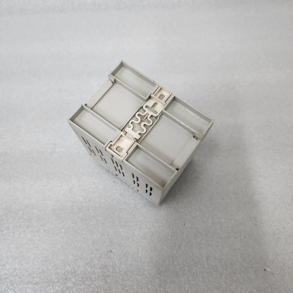 CANOPUS I VI FU 15042-3P-12I DC ISOLATING AMPLIFIER 90-270V AC