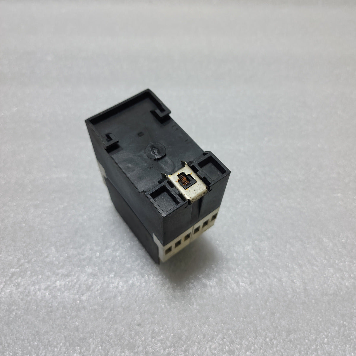 MOELLER EMR4-RAC-1-A INSULATION MONITORING RELAY 24-240VAC/DC