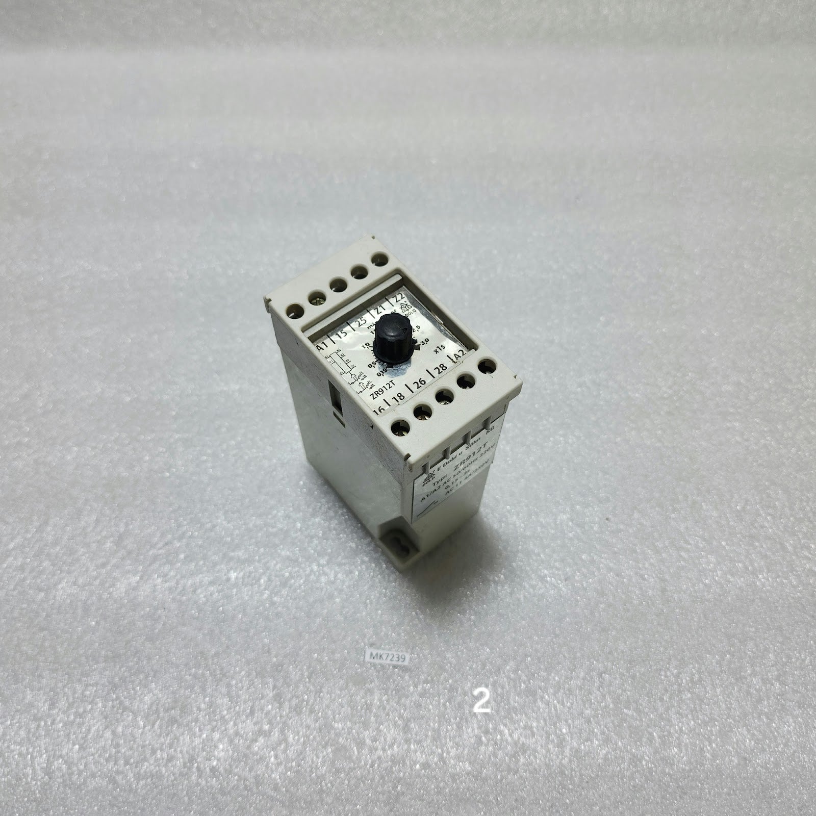 DOLD ZR912T TIME RELAY 220V