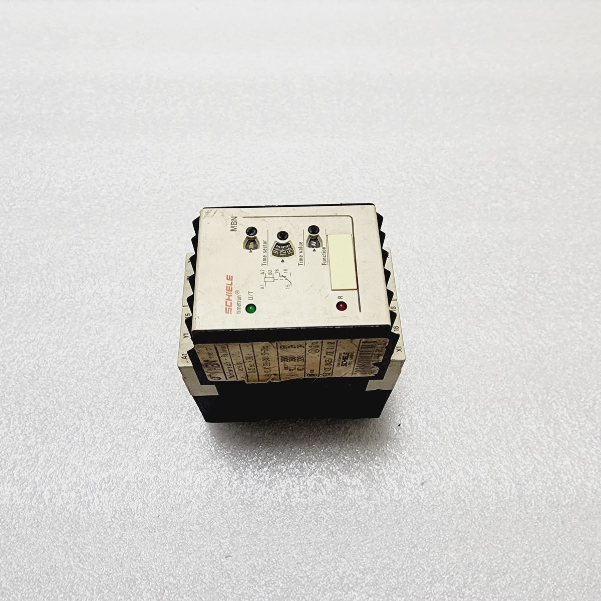 SCHIELE MBN TIMER RELAY 2.440.011.11 220-240V