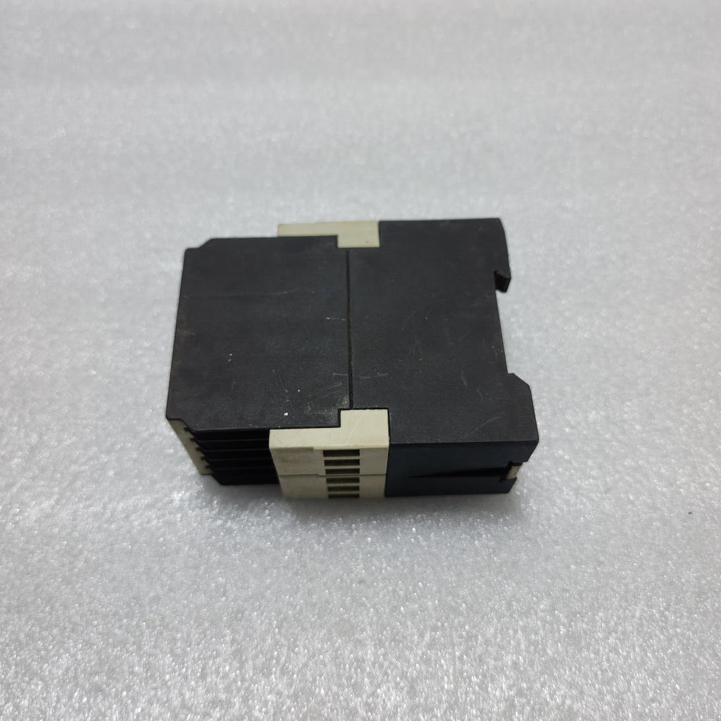 ENTRELEC SCHIELE ESN VOLTAGE MONITORING RELAY 2.450.211.02 220-240V