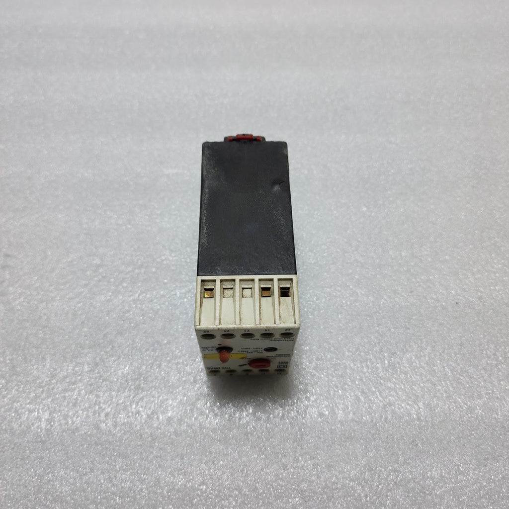 SQUARE D DNAR-8501-B LIQUID LEVEL CONTROL RELAY 240V