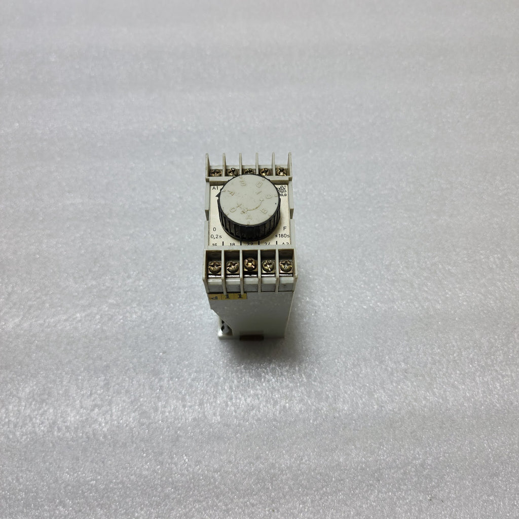 DOLD AA7562.32 TIMER RELAY 220VAC