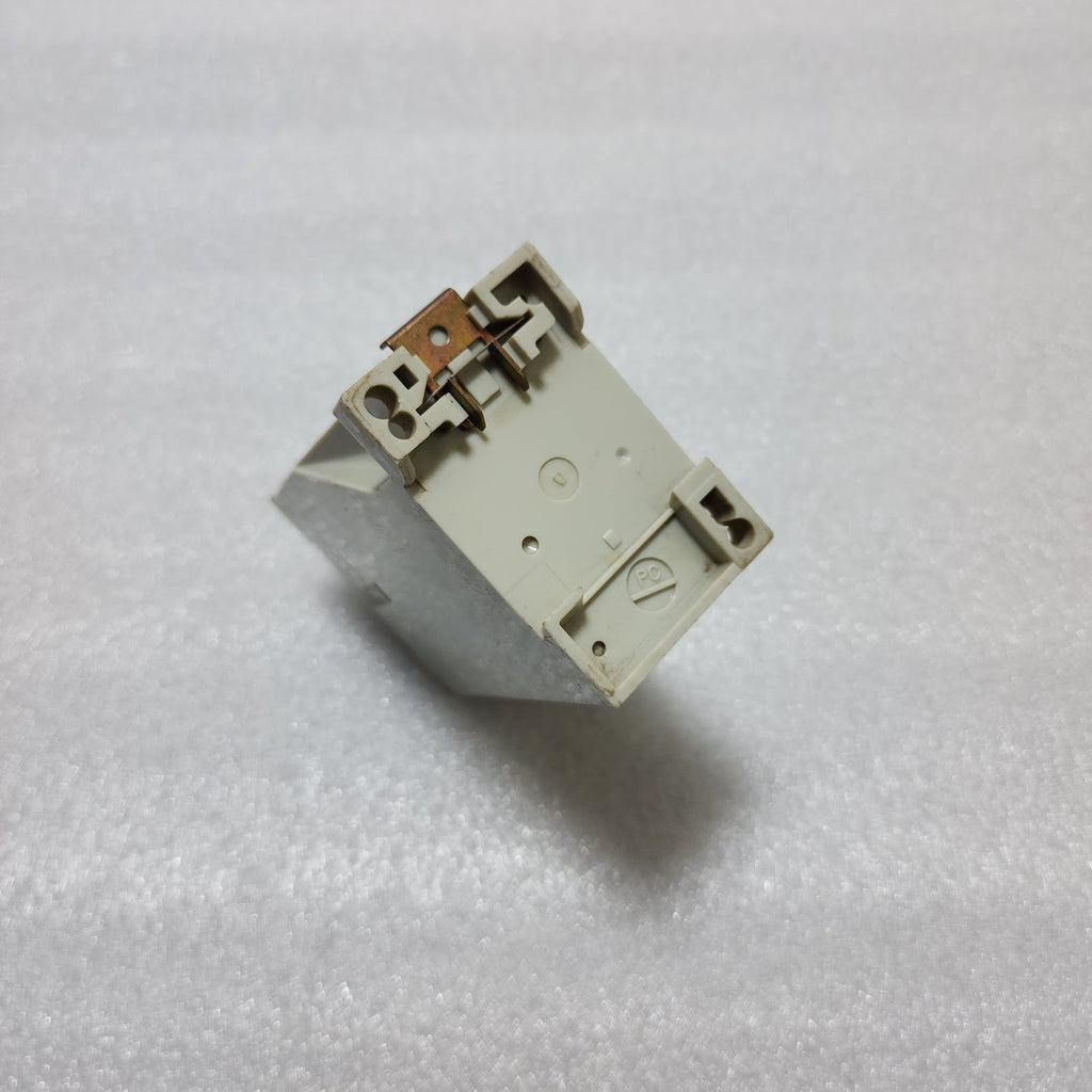 DOLD AA7562.32 TIMER RELAY 220VAC