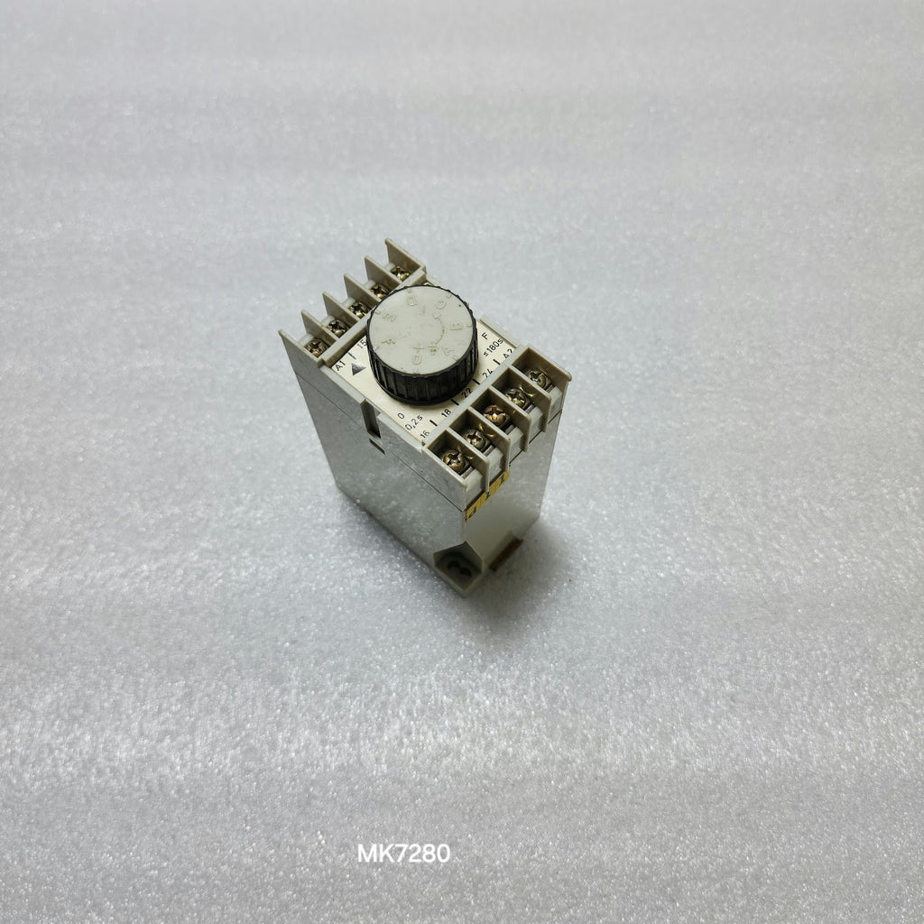 DOLD AA7562.32 TIMER RELAY 220VAC