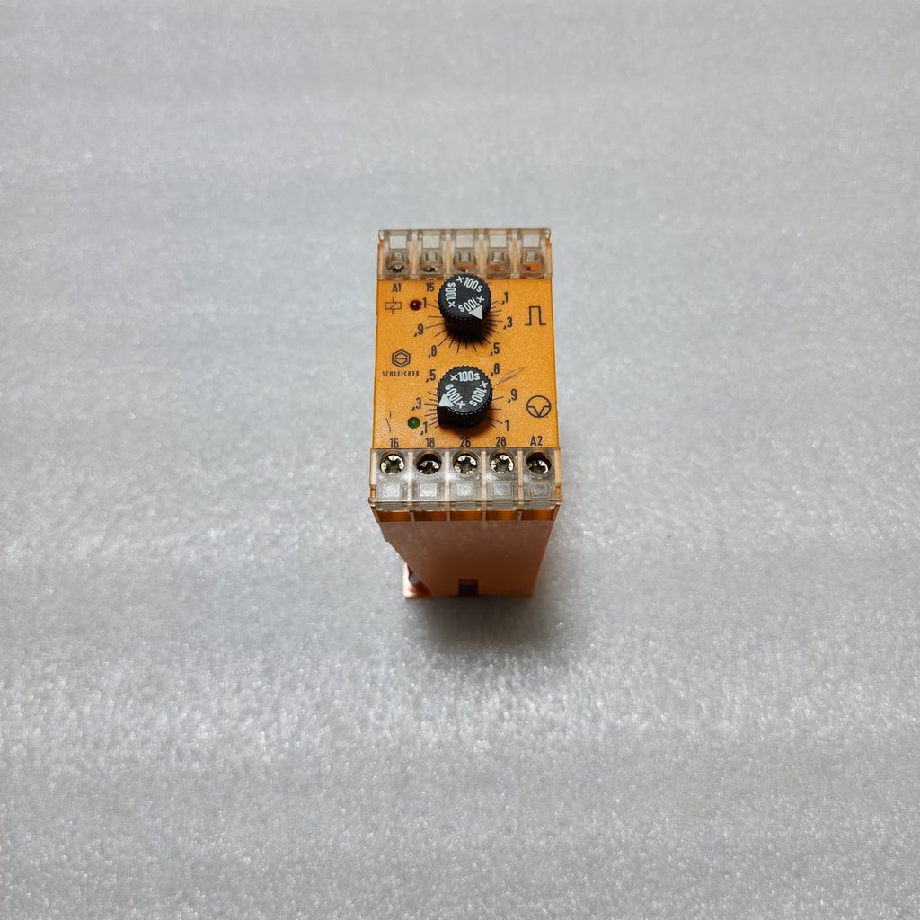 SCHLEICHER SPT 32 TIMER RELAY 11302581 220-240V