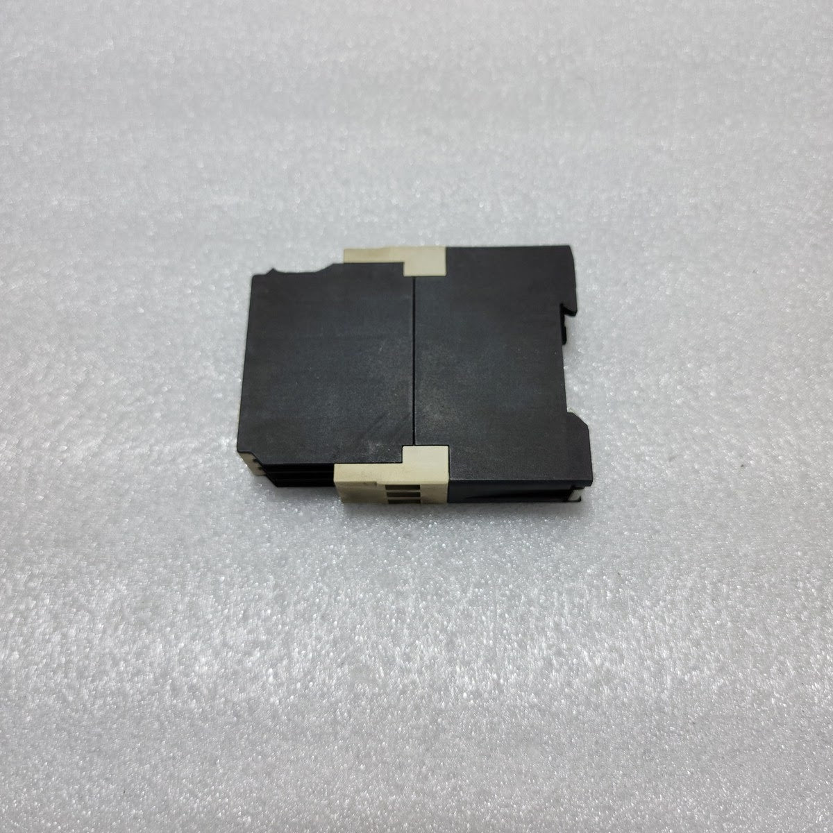 SCHIELE ERS TIMER RELAY 2.430.103.02 110-240VAC/24VAC-DC/42VAC-DC 243010302