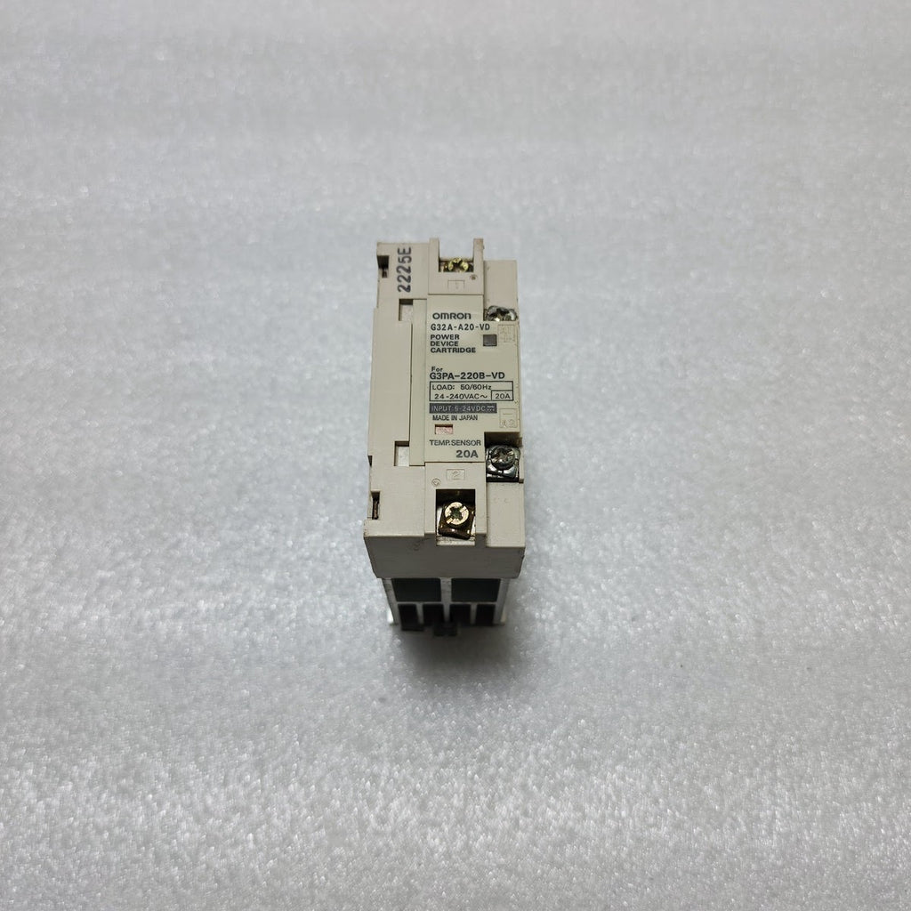 OMRON G32A-A20-VD SOLID STATE RELAY