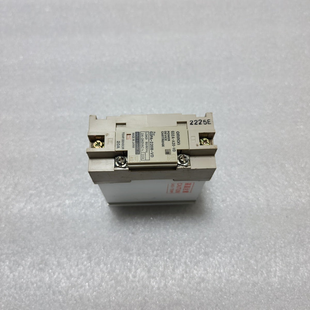 OMRON G32A-A20-VD SOLID STATE RELAY
