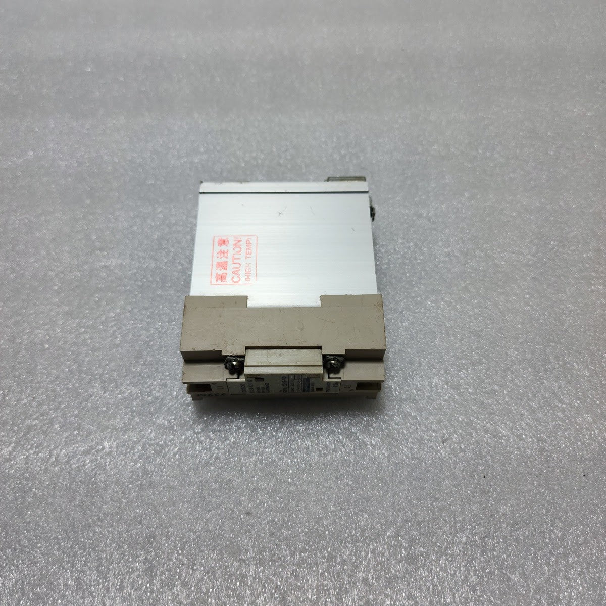 OMRON G32A-A20-VD SOLID STATE RELAY