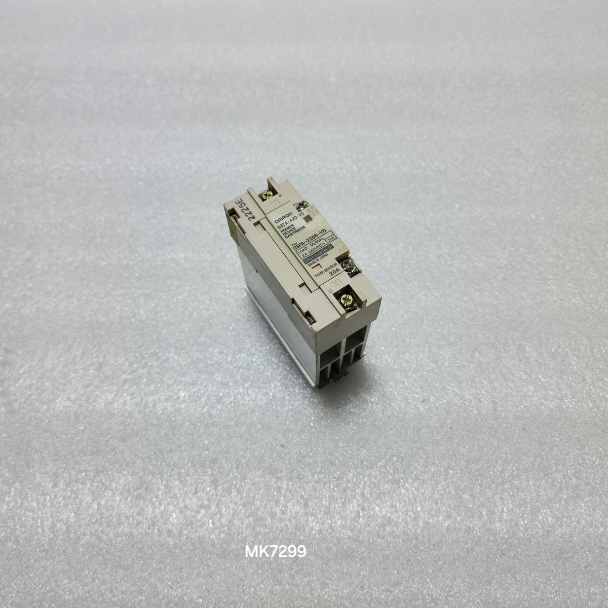 OMRON G32A-A20-VD SOLID STATE RELAY