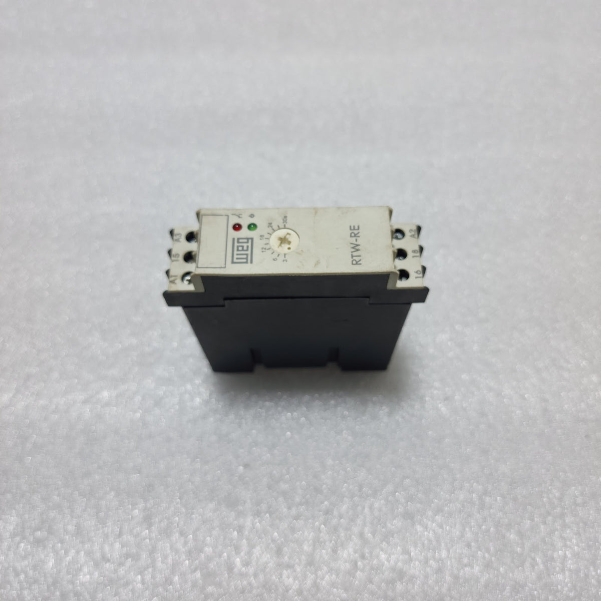 WEG RTW-RE01-U030SE40 TEMPERATURE RELAY 10046610