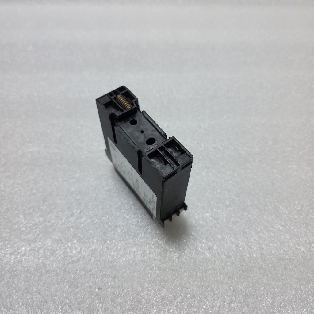 WEG RTW-RE01-U030SE40 TEMPERATURE RELAY 10046610