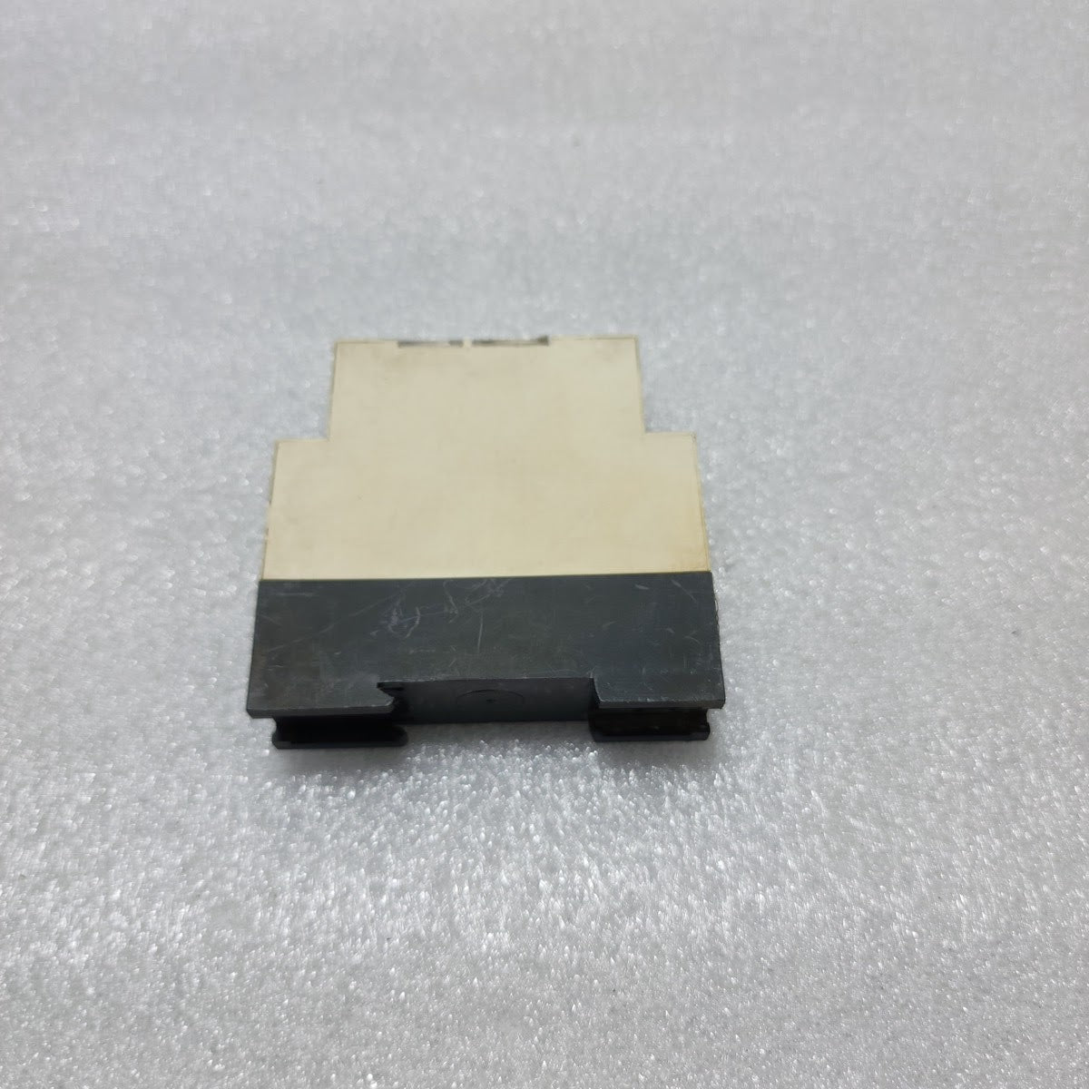 RE8RA41FU TIMER RELAY 110-240V