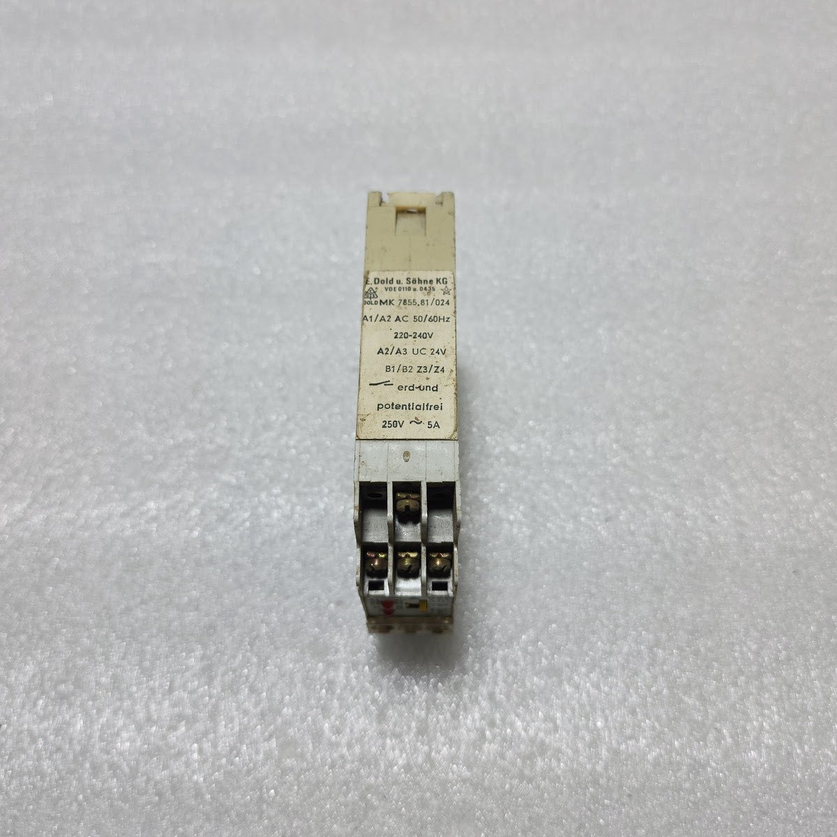 DOLD MK 7855.81/024 TIMER RELAY 220-240V