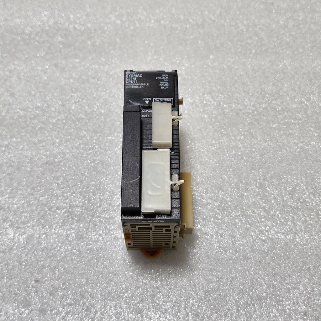 OMRON CJ1M-CPU11 CPU UNIT